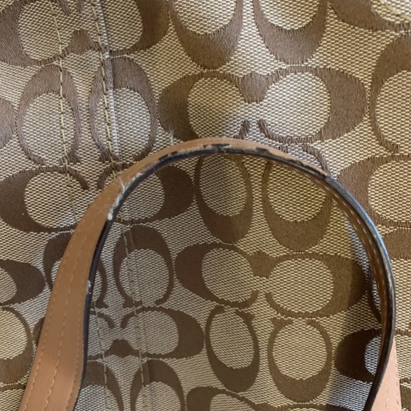 ❤️Just In❤️ Signature Coach Tote - Picture 8 of 11